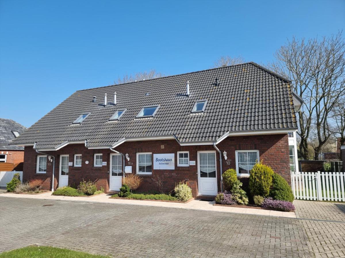 Ferienhaus Steuerbord Im Bootshaus Neßmersiel エクステリア 写真