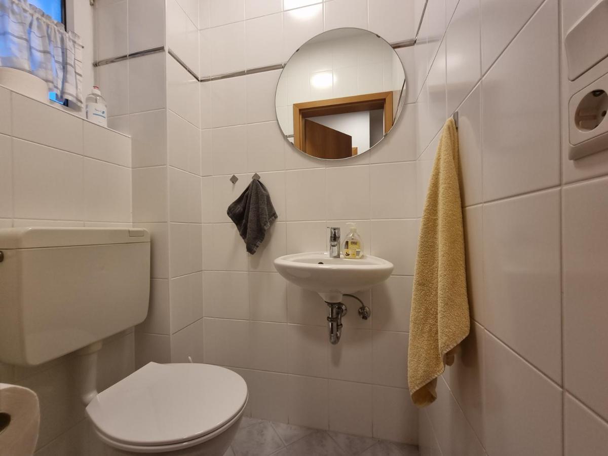 Ferienhaus Steuerbord Im Bootshaus Neßmersiel エクステリア 写真